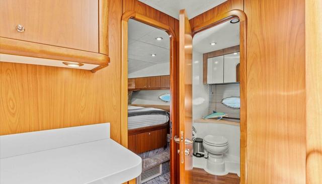 Cheers yacht for sale 39