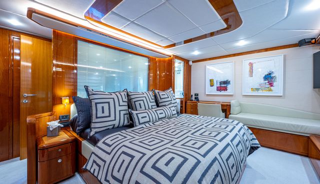 La Bella Vita yacht for sale 23