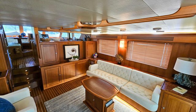 Living With E's yacht for sale 9