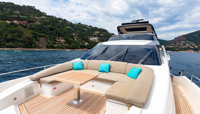 REGINE OF CANNES yacht for sale 2