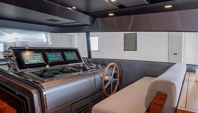 M&M yacht for sale 19