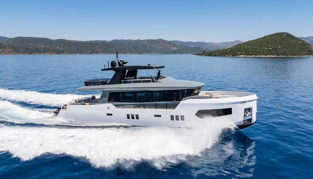 Ferro 77 yacht for sale 25