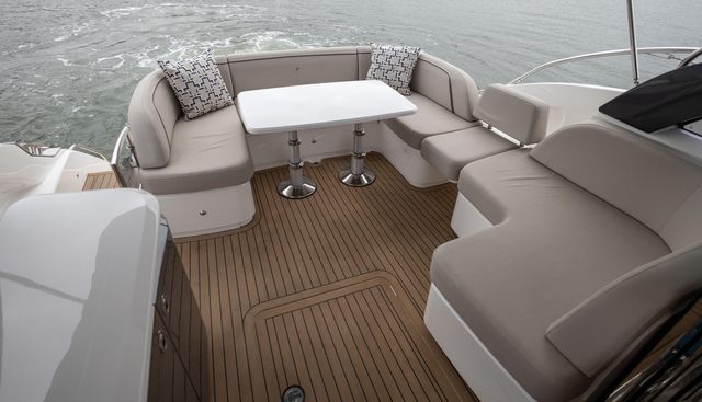 Seadoodle yacht for sale 12