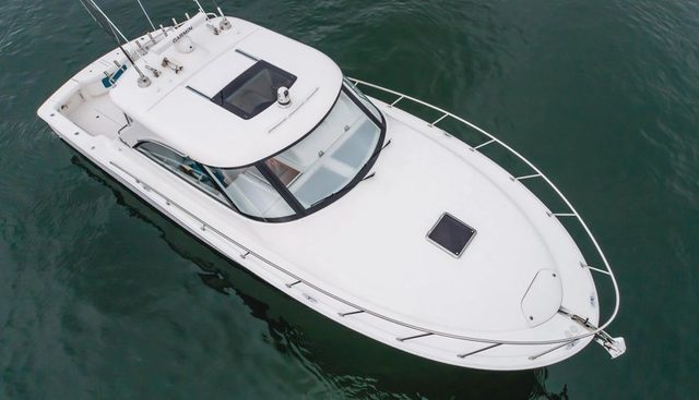 Commodore Two yacht for sale 22