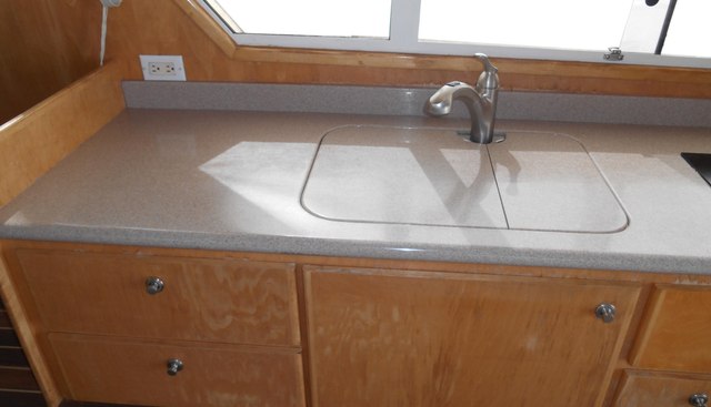 Lucky yacht for sale 24