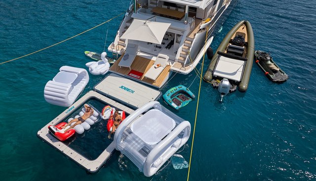 ALUMINIA TOO yacht for sale 35