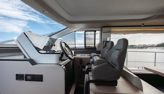 DOLCE VITA yacht for sale 34