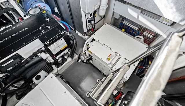 EMERALD yacht for sale 43