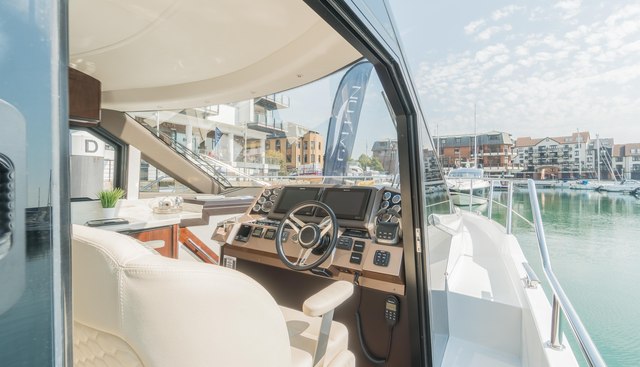 MyShell yacht for sale 9