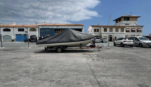 noname yacht for sale 25