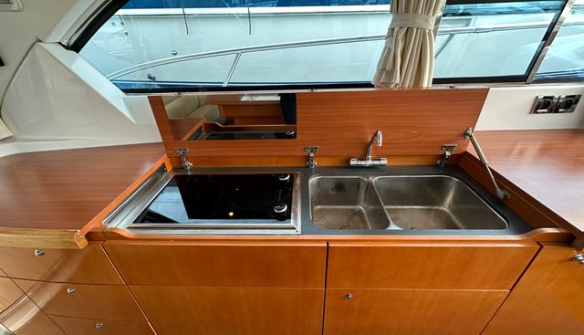 Cenarth yacht for sale 9