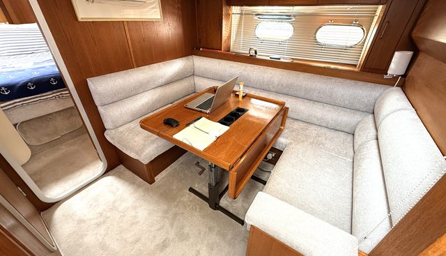 Blanc Bleu yacht for sale 9
