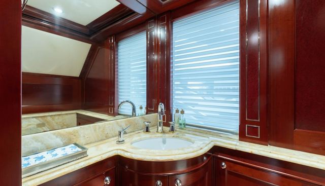 BEOTHUK yacht for sale 9