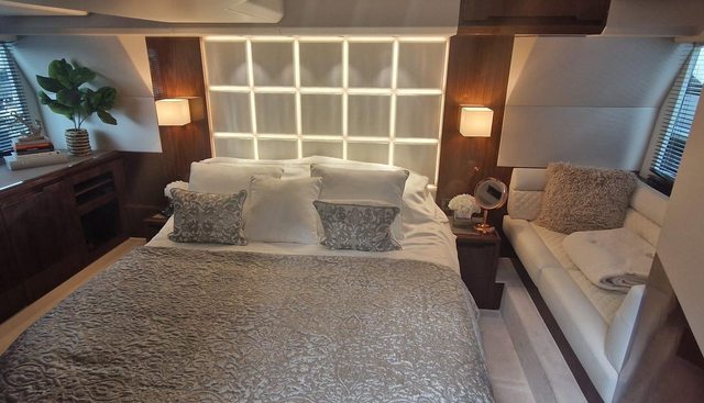 ALOUISE yacht for sale 40