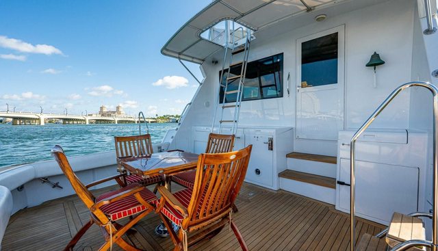 ENCHANTRESS yacht for sale 13