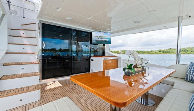 Deep Blue yacht for sale 27
