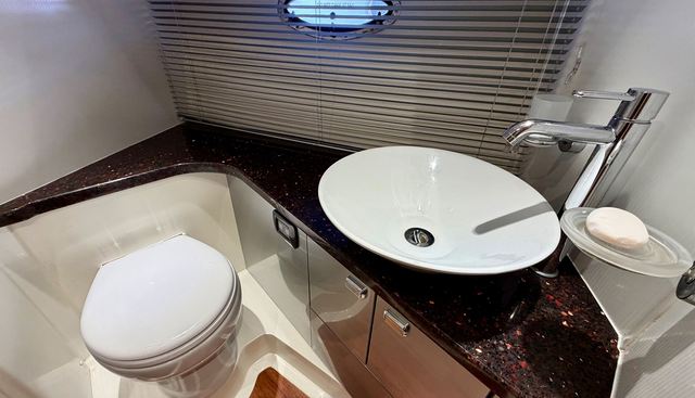AYLA yacht for sale 28