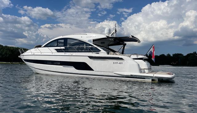 noname yacht for sale 2
