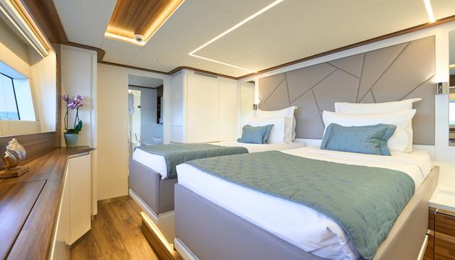 ATRAVERSIA yacht for sale 20