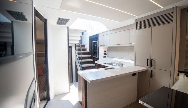 1262475 yacht for sale 28