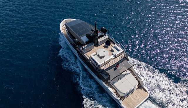 ARCADIA SHERPA 80 XL LA CREME yacht for sale 3
