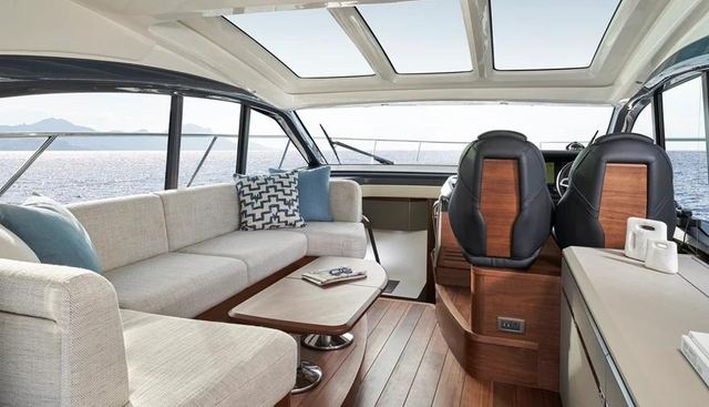 Sir Henry yacht for sale 23