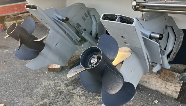 Gin Trap yacht for sale 44