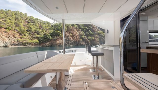 M3G yacht for sale 23