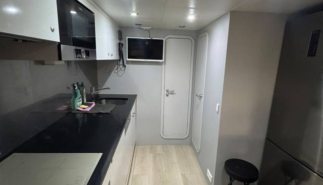 BLACK ZEN yacht for sale 30