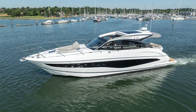 V50960 - 3 CABIN DECK VERSION yacht for sale 9