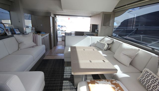 SUZY Q yacht for sale 30