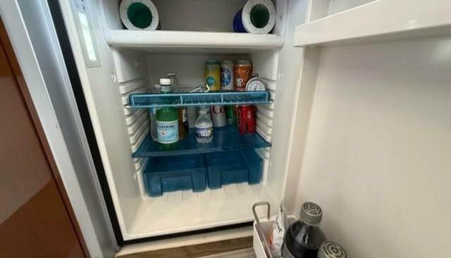 MJM Grand yacht for sale 75