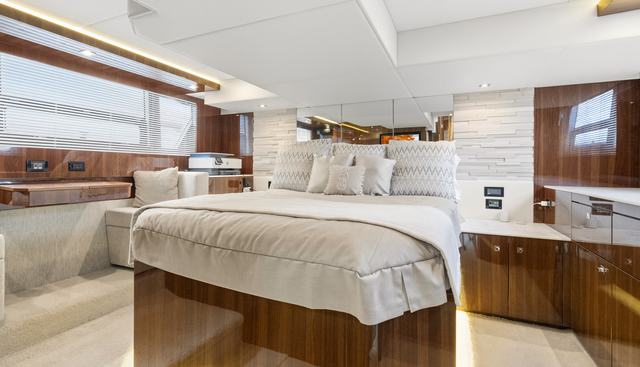 Tropical Dreamer yacht for sale 44