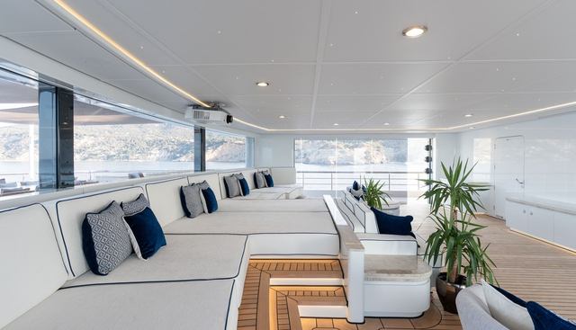 I DYNASTY yacht for sale 23
