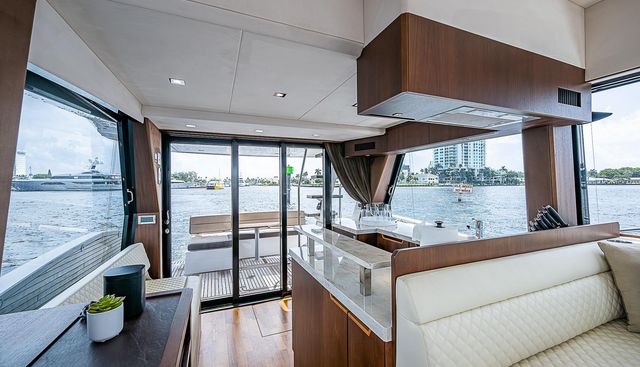 noname yacht for sale 37