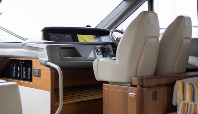 PB2274 yacht for sale 84