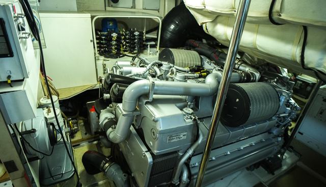FREEDOM 2 yacht for sale 25