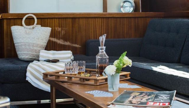 New School yacht for sale 55