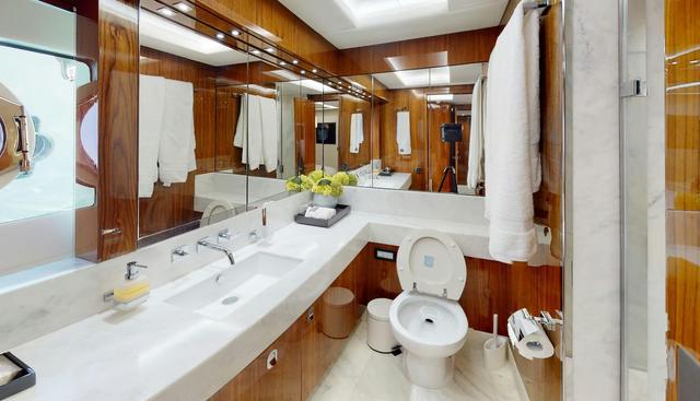 A&K yacht for sale 34