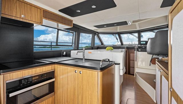 ROMA yacht for sale 28