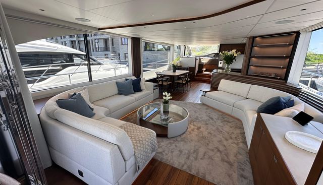 Y80018 yacht for sale 2