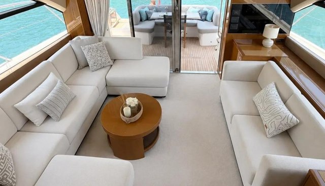 Astro yacht for sale 7