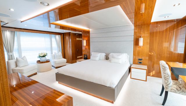 ALADDIN yacht for sale 29