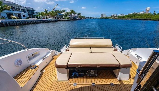 Endurance yacht for sale 15
