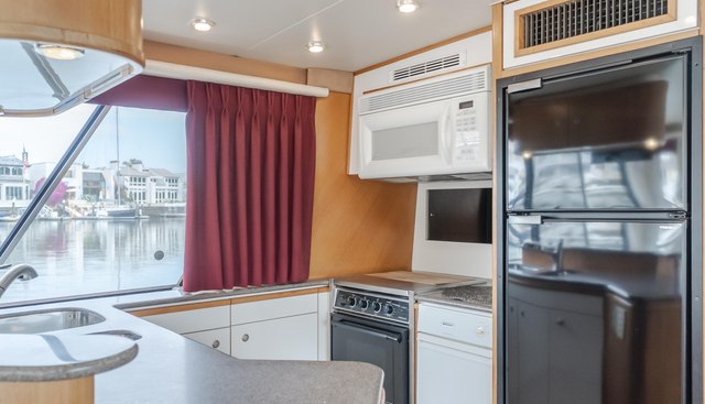COFFEY TO COCKTAILS II yacht for sale 18