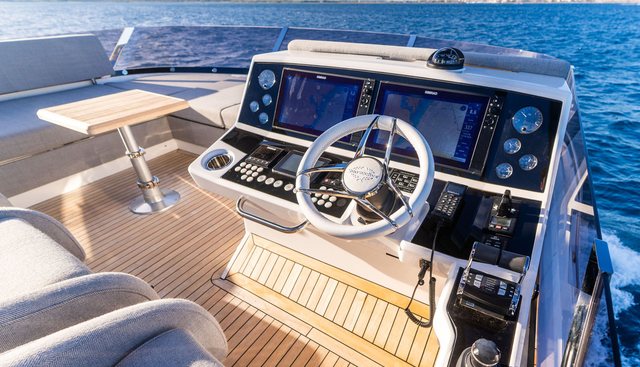 BELLA GEE yacht for sale 12