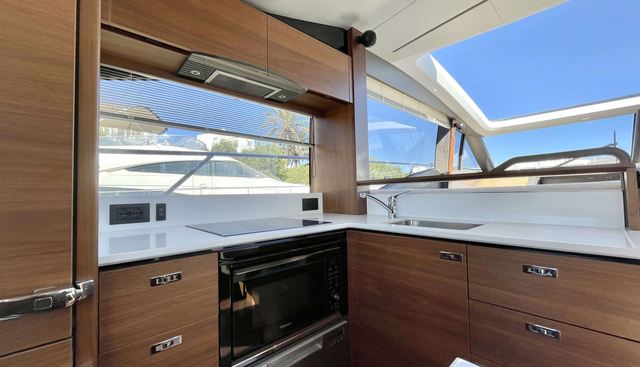 noname yacht for sale 32