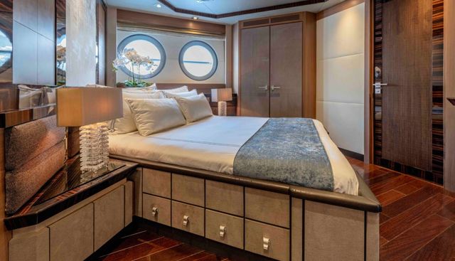 PALMER JOHNSON 150 yacht for sale 17