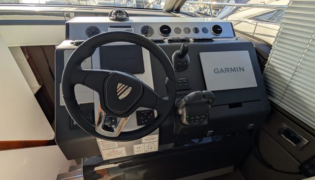 Seakeeper Gyro yacht for sale 18