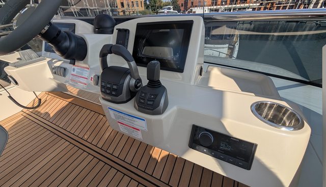 noname yacht for sale 44